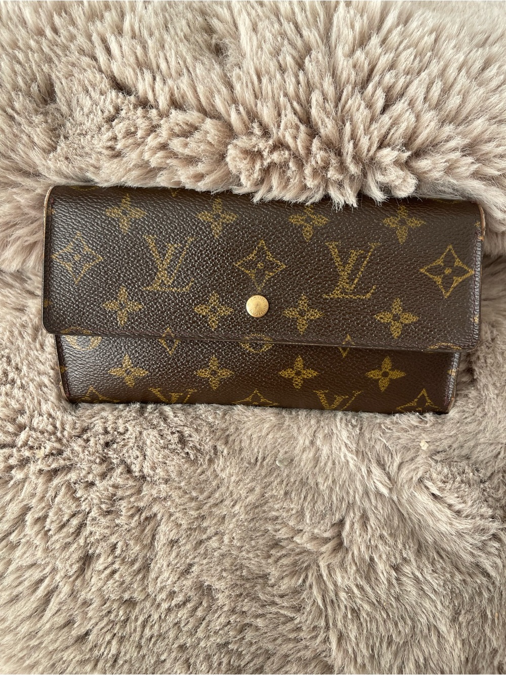 Louis Vuitton Brown Monogram Snap-Closure Continental Wallet